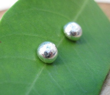 Recycled Sterling Silver Stud Earrings by Maribelle Campa