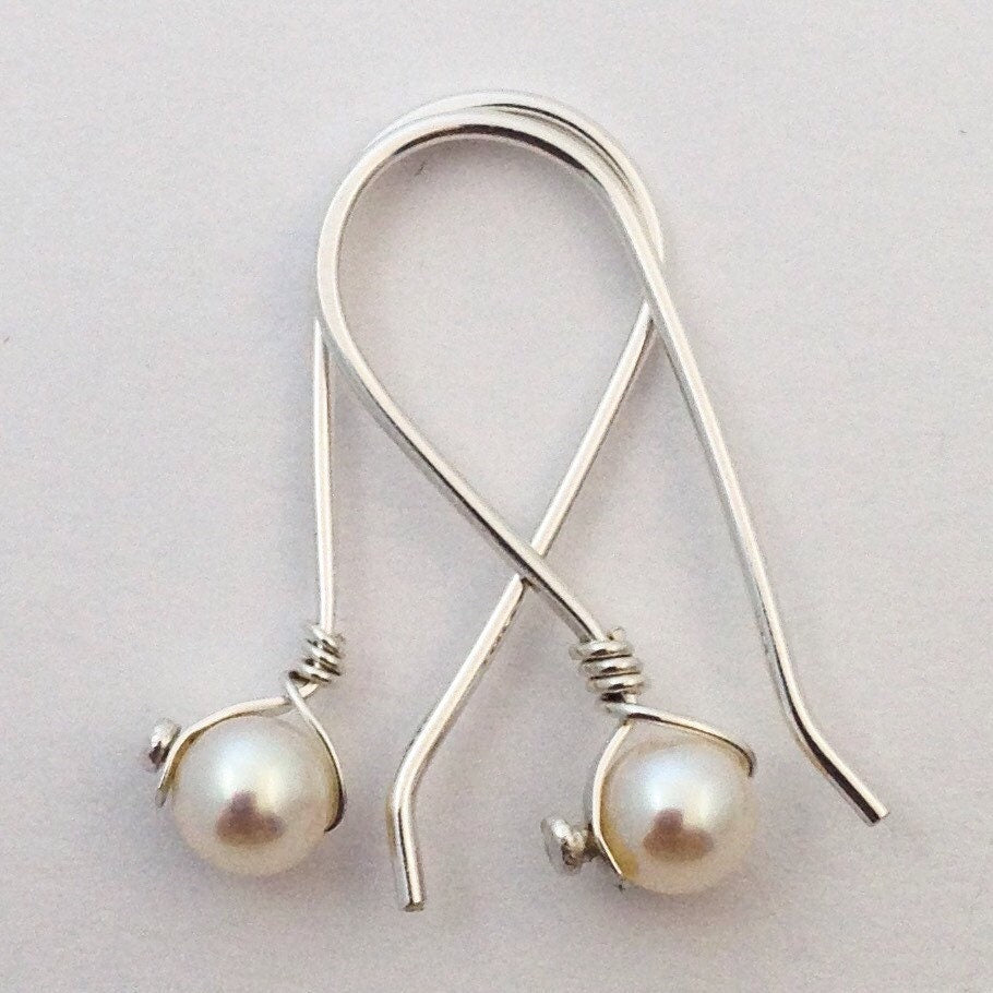 Pearl Silver Dangle Earrings by Maribelle Campa