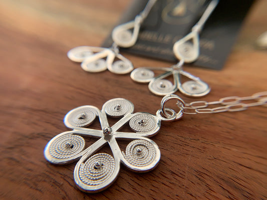 Aroma Silver Flower Pendant Necklace by Maribelle Campa