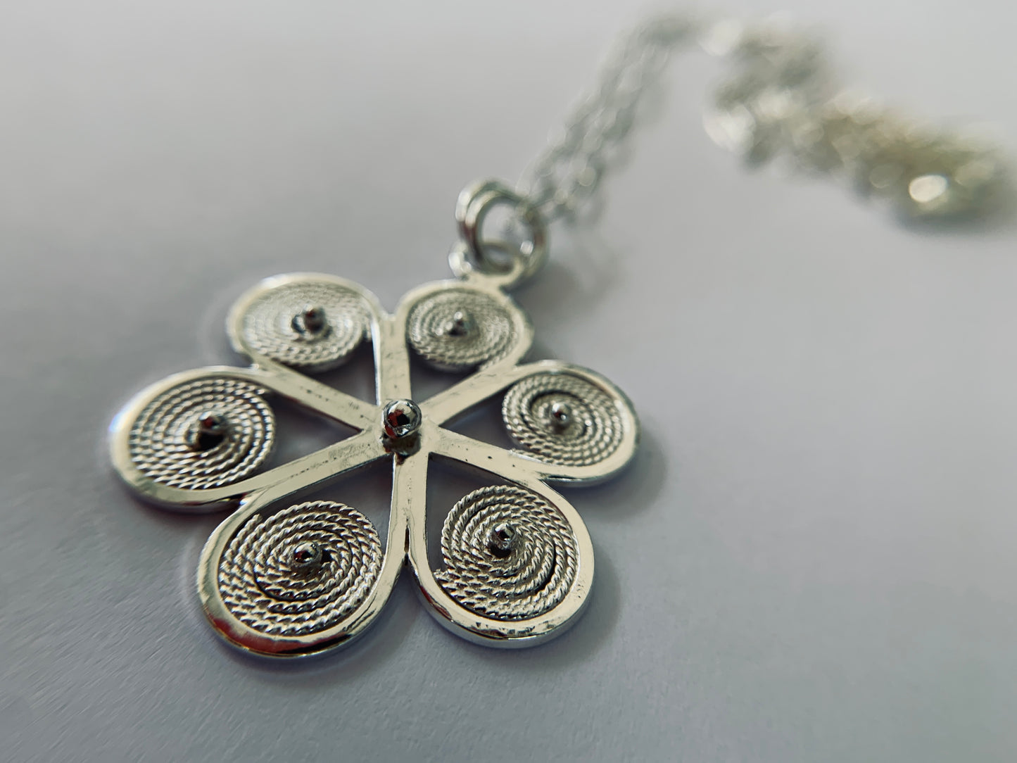 Aroma Silver Flower Pendant Necklace by Maribelle Campa